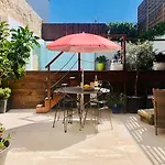 Boreal Porto Gaia - Patio & Pool Frühstückspension