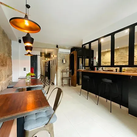 ベッド・アンド・ブレックファスト Boreal Porto Gaia - Patio & Pool ヴィラ・ノヴァ・デ・ガイア