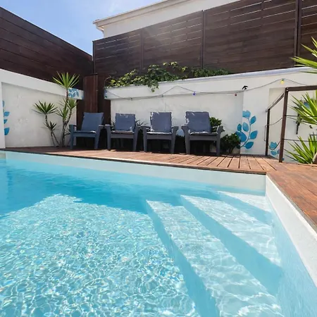 Boreal Porto Gaia - Patio & Pool Alojamento de Acomodação e Pequeno-almoço